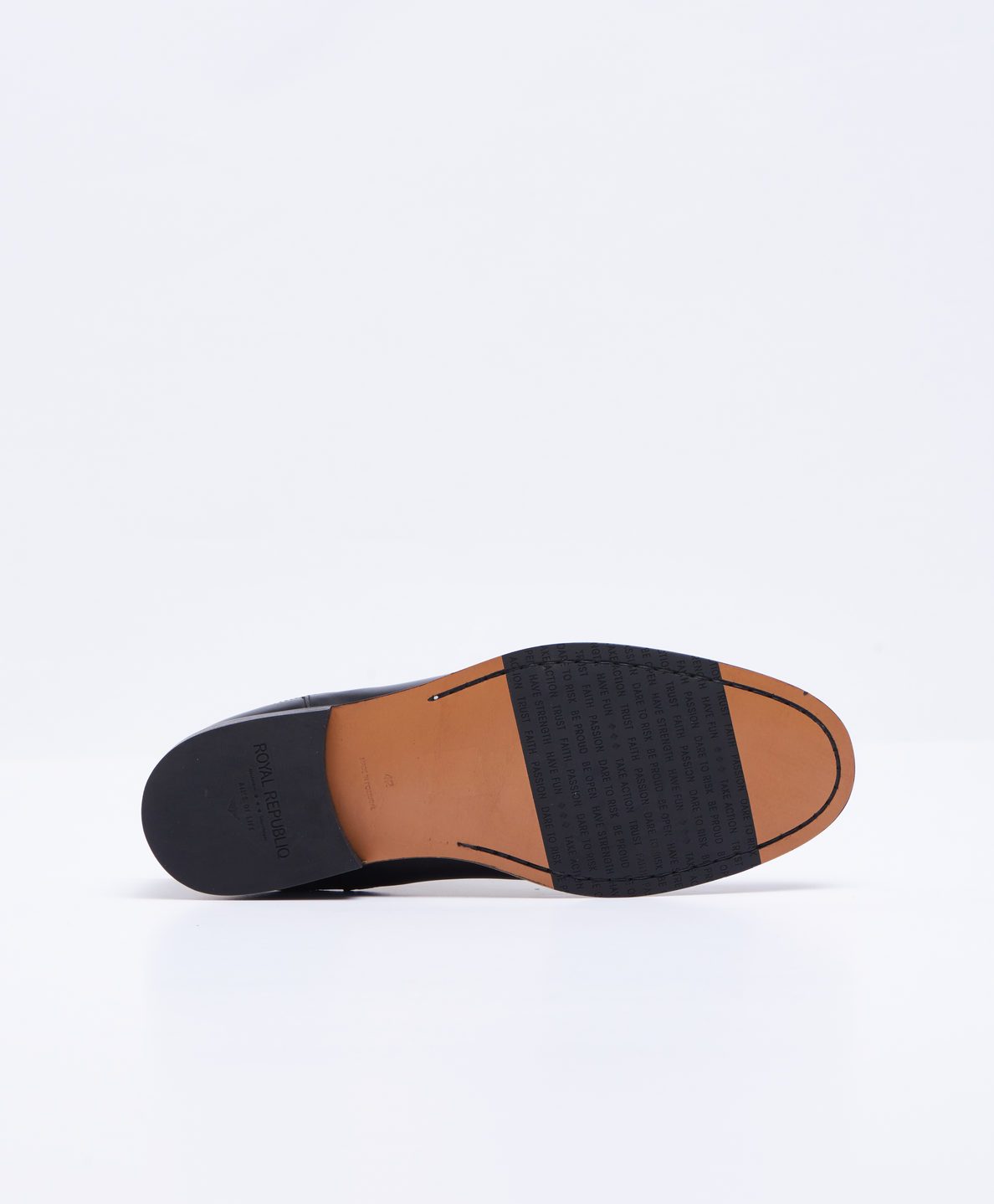 Royal RepubliQ Shoes Men’s Chelsea Boot - Black